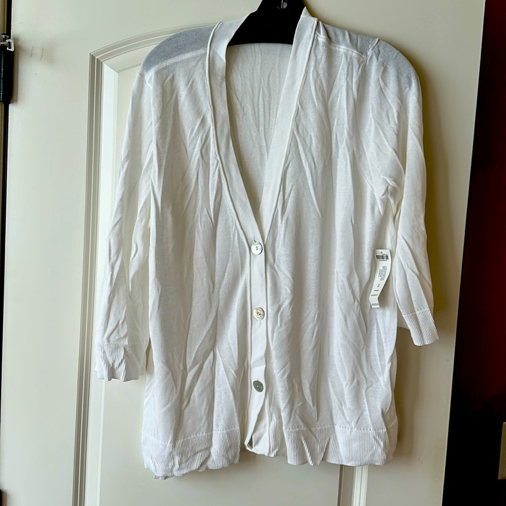 Chicos cardigan sweater 3 button in white. 3/4 length sleeves XL